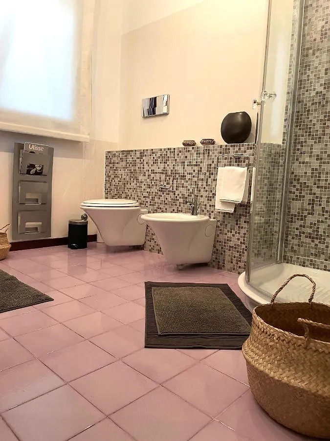 The Room Syracuse Italy